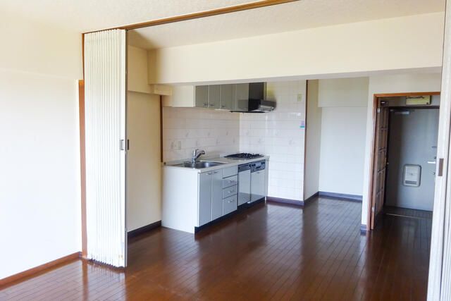 1LDK Apartment for Sale in Adachi, Tokyo - Pet Friendly - Thumbnail 3