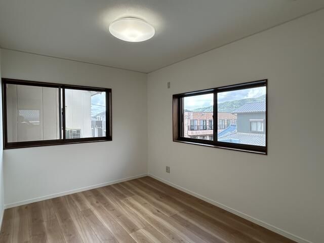 4LDK Detached House for Sale in Toyohashi, Aichi - Thumbnail 2