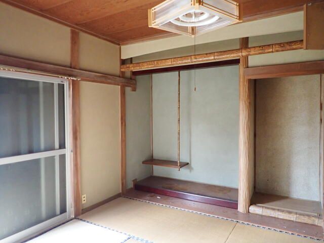 Renovated 6DK House with Annex in Saiki, Oita - Akiya Bank Property - Thumbnail 3