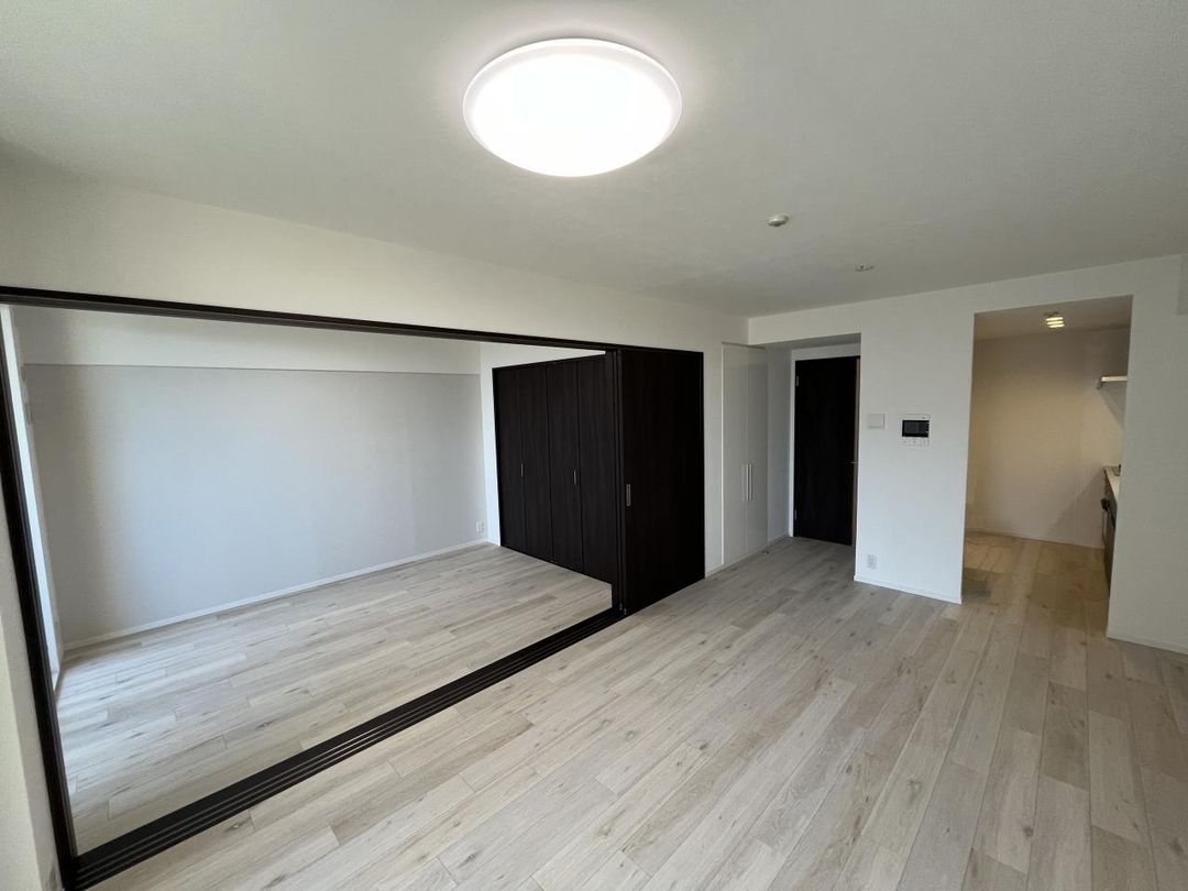 Renovated 3LDK Apartment near Hanakoganei Station, Kodaira, Tokyo - Thumbnail 3