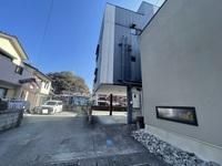 3SLDK Steel-Framed House in Kochi City with Roof Terrace - Thumbnail 2