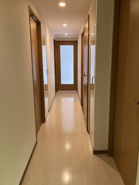3LDK Apartment with Private Garden for Sale in Adachi, Tokyo - Thumbnail 3