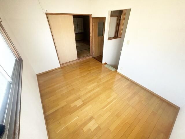 7LDK Detached House for Sale in Hitachinaka, Ibaraki - Thumbnail 2