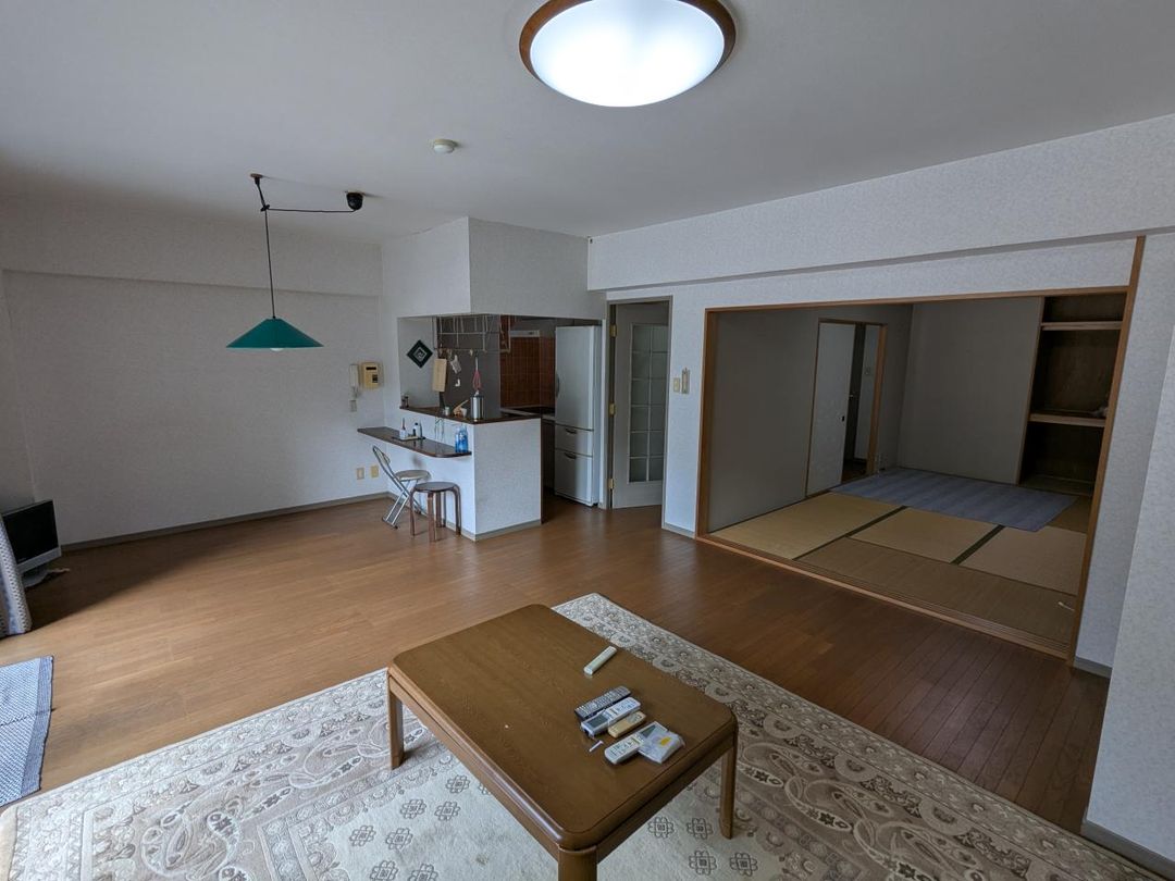 1LDK Condo with Gero Onsen Access in Gifu for Sale - Thumbnail 4