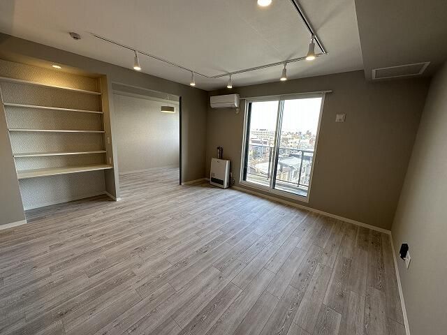 Modern 1LDK Apartment in Sapporo Higashi Ward | Norfino Series RC - Thumbnail 4