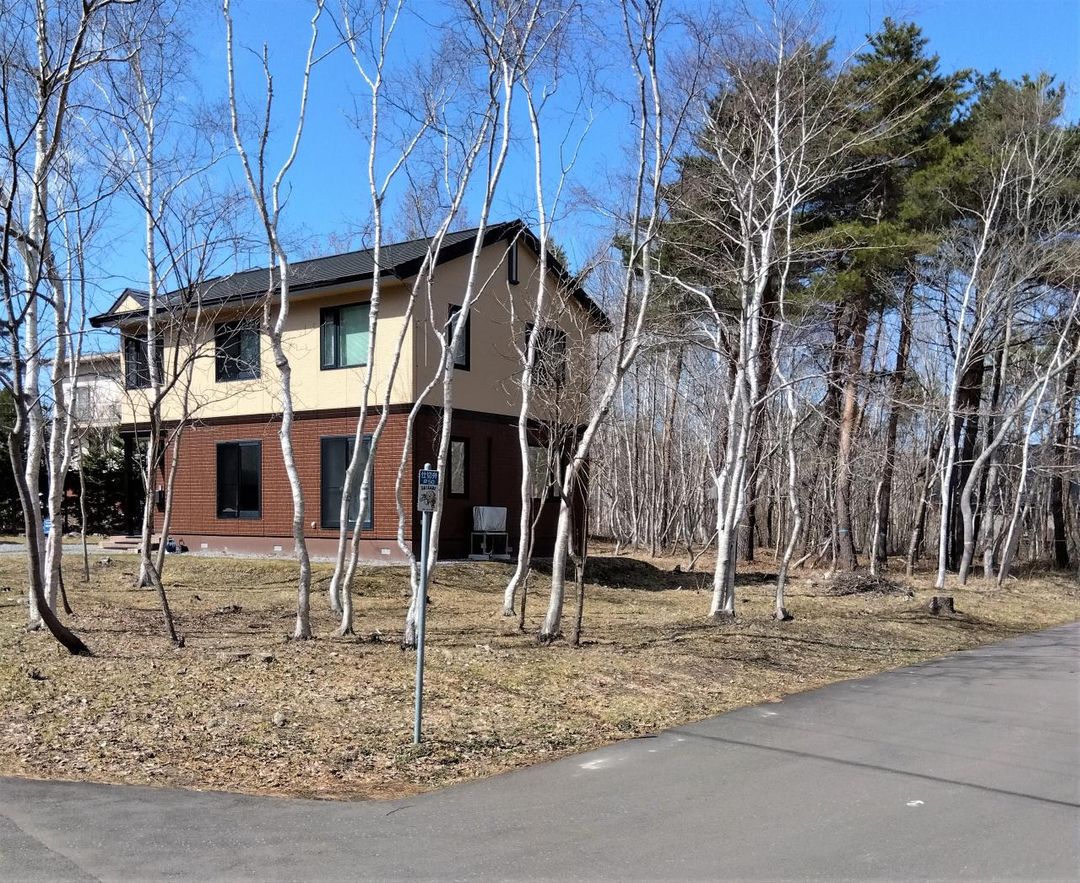 Hokkaido House with Private Onsen for Sale in Kabecho - Thumbnail 3