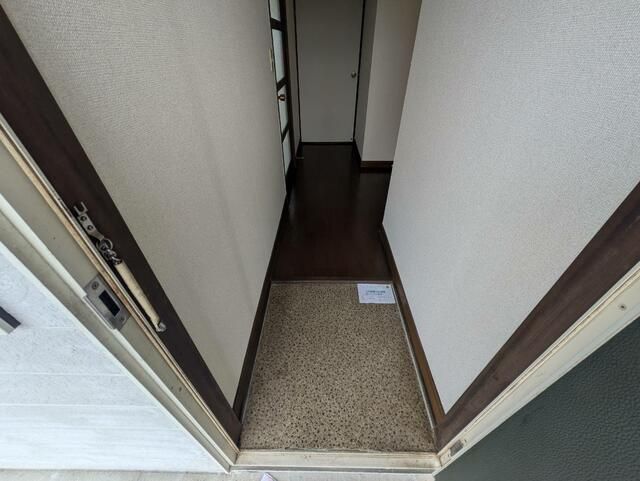 1LDK Apartment for Rent in Kunisaki City, Oita - 12,000 Yen - Thumbnail 2