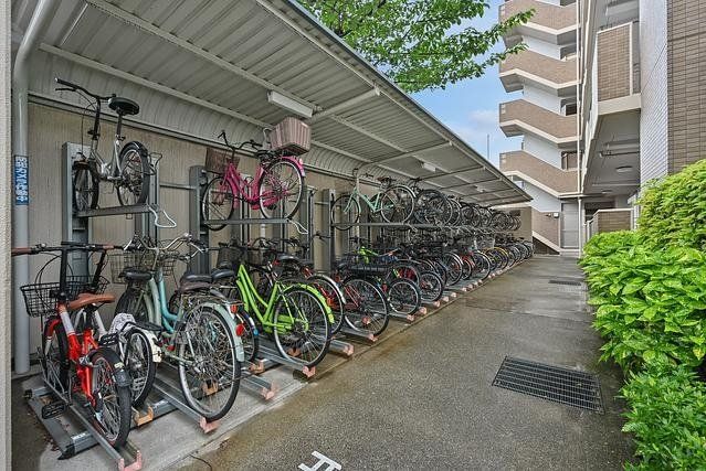 4LDK Apartment for Sale in Amagasaki Near JR Station - Thumbnail 4