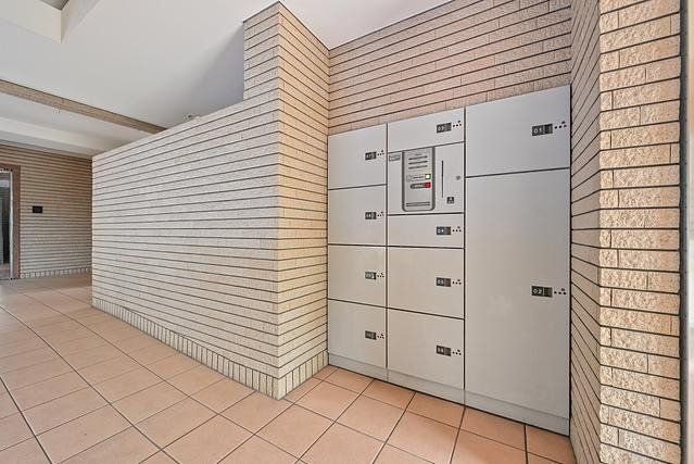 4LDK Apartment for Sale in Amagasaki Near JR Station - Thumbnail 2