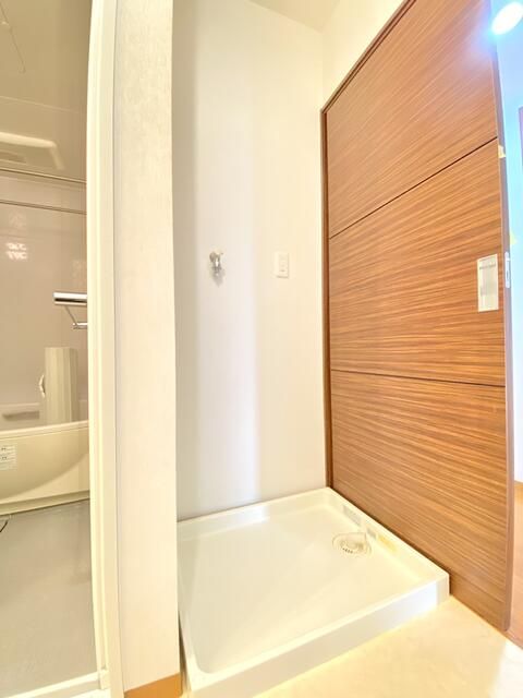 Top-Floor 2DK Apartment in Ota, Tokyo with River View & Pet OK - Thumbnail 2