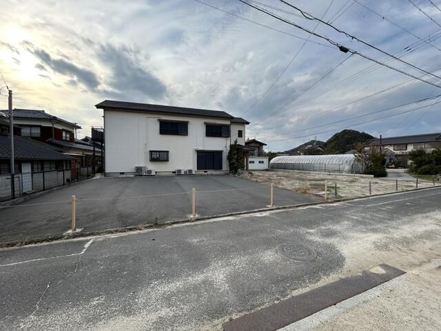 4LDK Detached House for Sale in Imabari, Ehime - Thumbnail 4