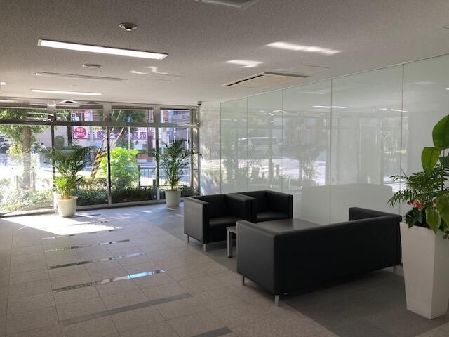 2LDK Investment Apartment for Sale in Osaka Nishi Ward - Thumbnail 2