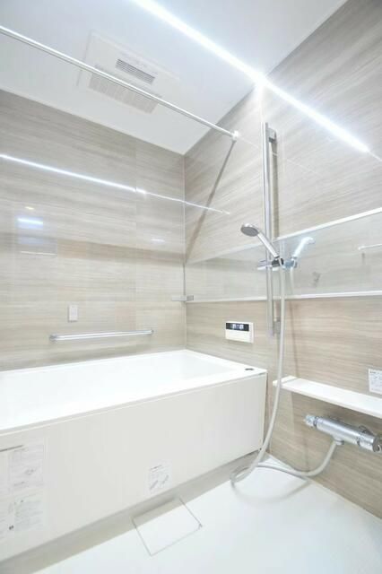 2LDK Apartment for Sale in Bunkyo, Tokyo - Seismic Retrofitted - Thumbnail 4