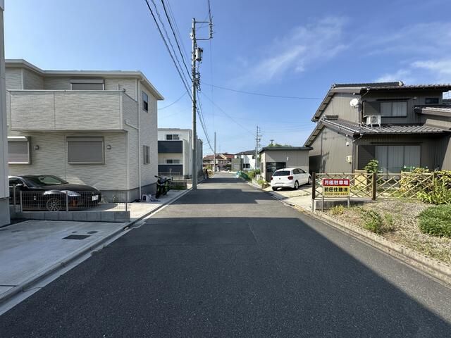 Modern 4LDK Detached House for Sale in Nakagawa, Nagoya - Thumbnail 3