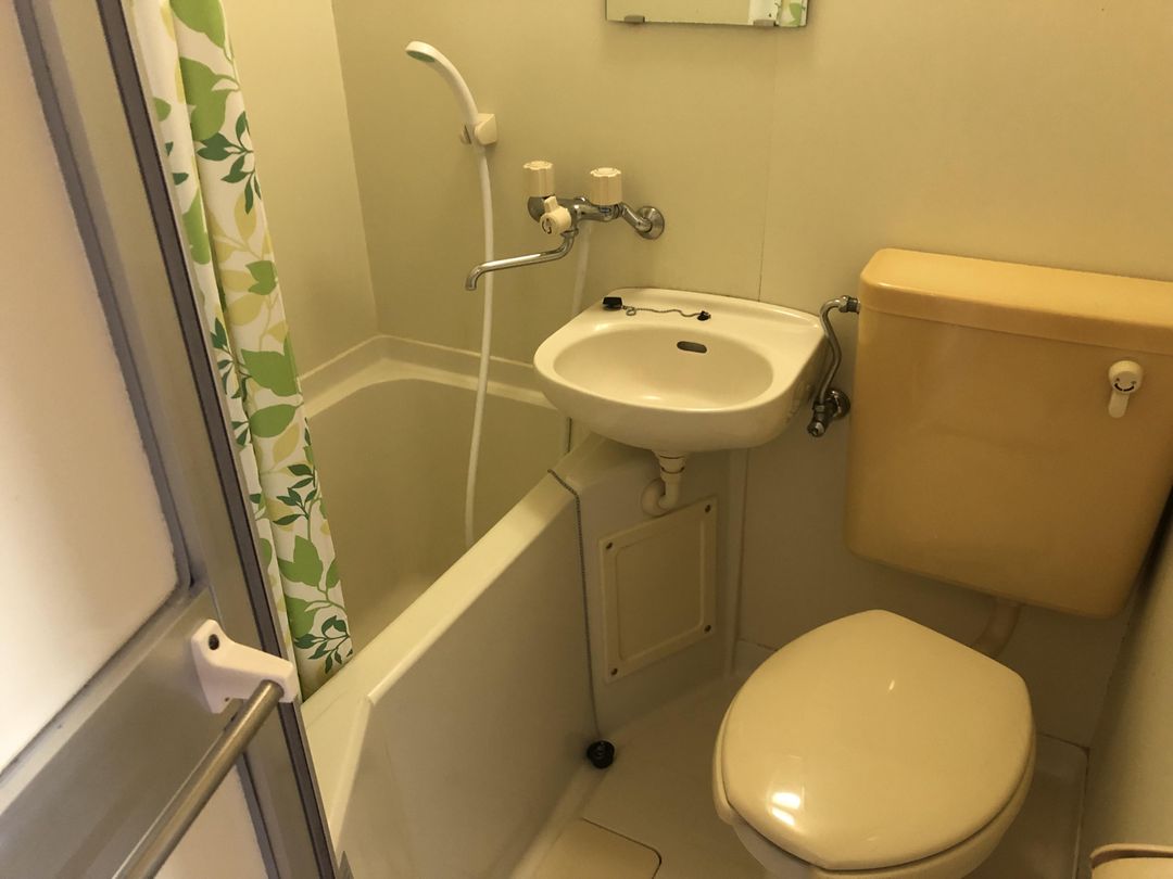 1K Apartment for Rent in Nagasaki City, Nagasaki - Thumbnail 4