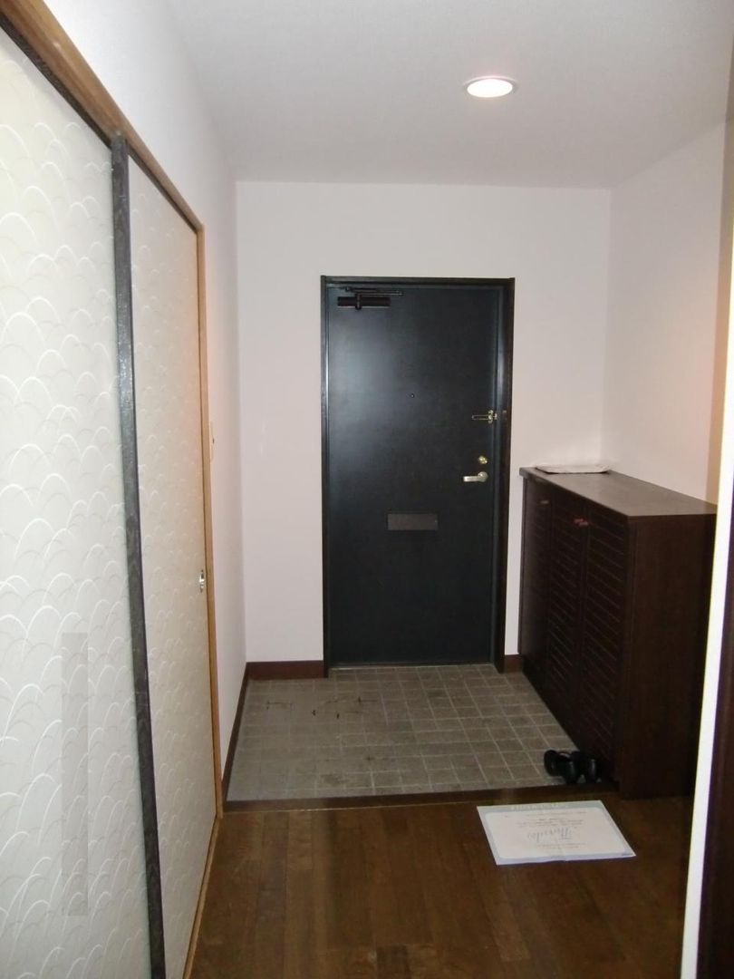 2LDK Apartment for Sale in Central Saga City, Saga Prefecture - Thumbnail 3