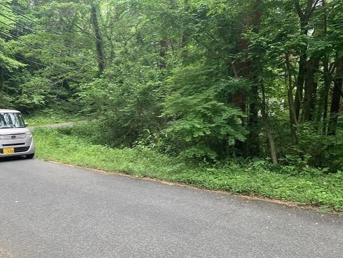 Villa Plot in Hoki Town with Mount Daisen Views | 774 sqm Land - Thumbnail 4