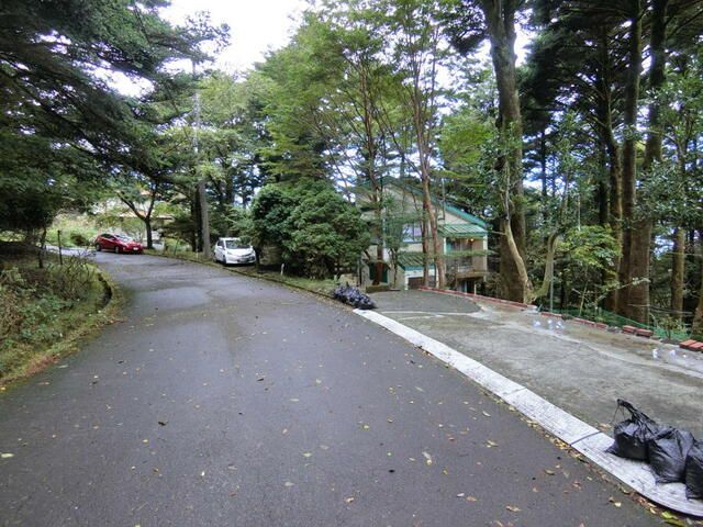 2LDK House for Sale in Izu City, Shizuoka - 539 sqm Land - Thumbnail 3