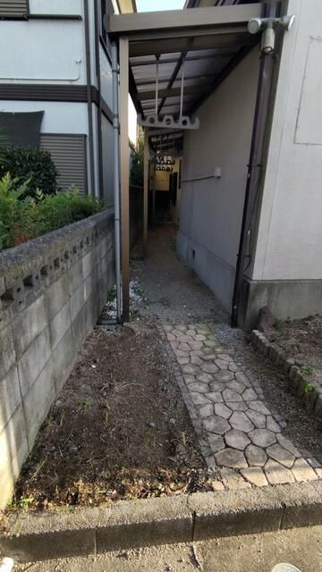 4LDK House for Sale in Obu, Aichi - Quiet Neighborhood, 1989 Build - Thumbnail 2