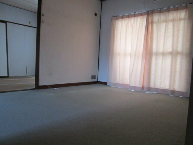 4DK Apartment for Sale in Sakai, Osaka - 64.06 sqm - Thumbnail 4