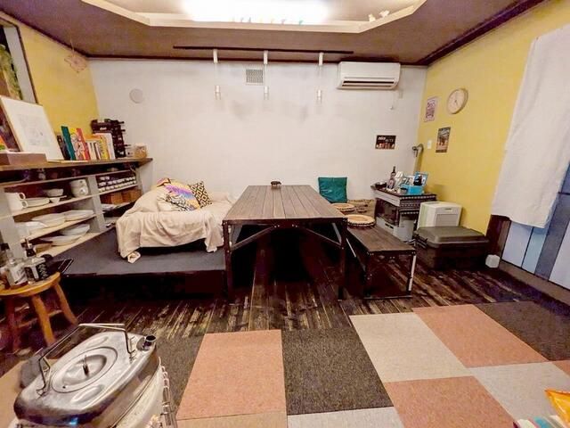 Renovated 2LDK House with Garden & Parking in Sapporo Kita-ku - Thumbnail 4