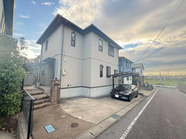 5LDK Detached House for Sale in Toyota, Aichi | 118.2 sqm - Thumbnail 2
