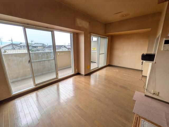 3LDK Apartment for Sale in Kusatsu, Shiga | 63.3 sqm - Thumbnail 3