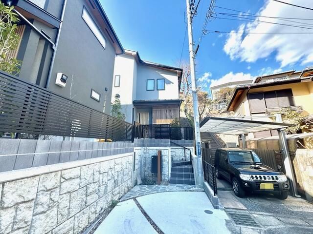 New 3SLDK House for Sale in Kamakura, Kanagawa - Thumbnail 2
