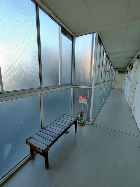 Compact 1R Apartment for Rent in Quiet Hamamatsu Neighborhood - Thumbnail 2
