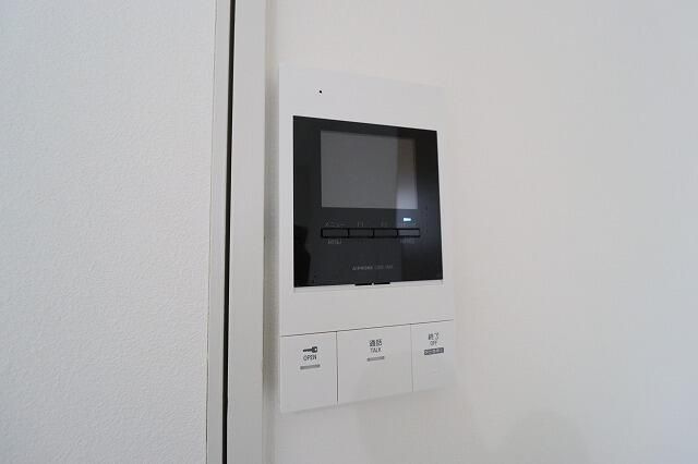 1K Apartment for Rent in Minami-Horie, Osaka Nishi Ward - Thumbnail 3