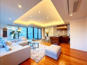 2LDK Apartment for Sale in Minato, Tokyo - Thumbnail 3