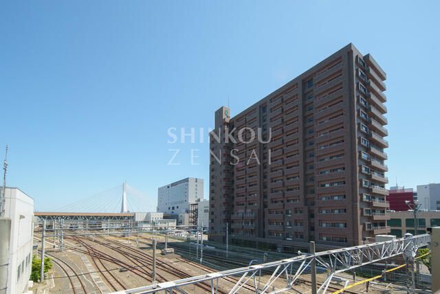 3LDK Apartment for Sale near Aomori Station with Balcony - Thumbnail 3