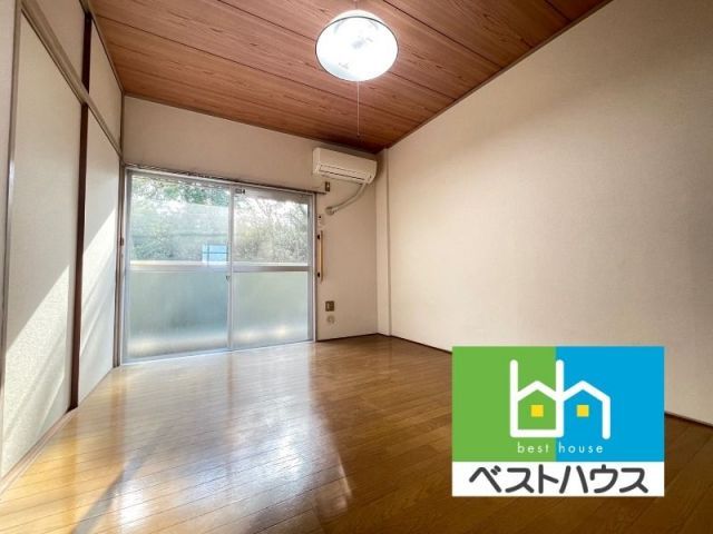 1K Apartment for Rent in Kurume, Fukuoka - Quiet Area - Thumbnail 2