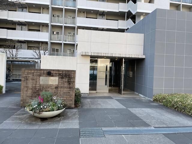 3LDK Apartment for Sale in Ota Ward, Tokyo - Tokyo River House Port - Thumbnail 2