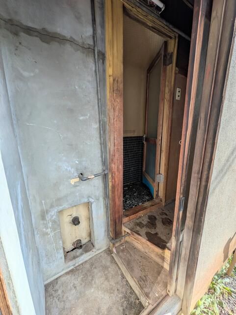 4LDK Wooden House for Sale in Quiet Otaru Neighborhood - Thumbnail 4