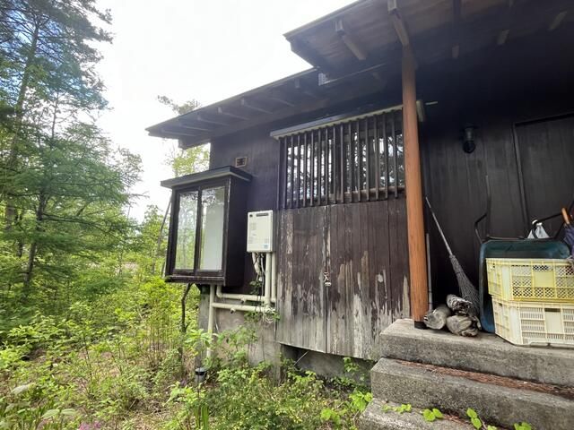 Spacious 1967 Mountain House on 1712 sqm Land in Nagano - Thumbnail 4