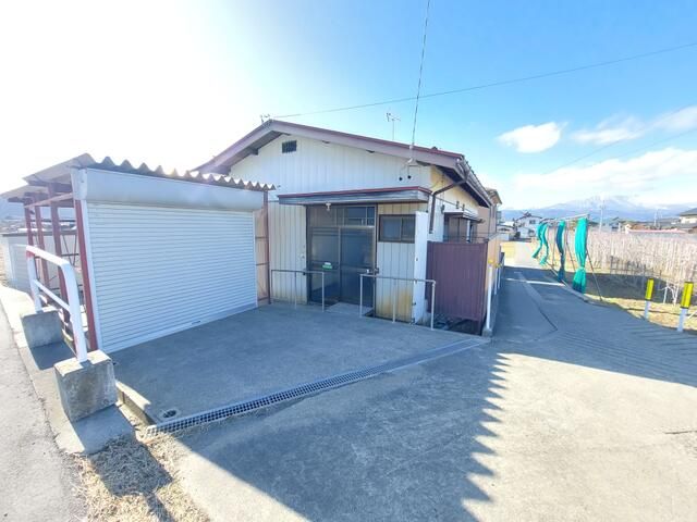 3DK Detached House for Sale in Nagano City, Nagano - Thumbnail 2