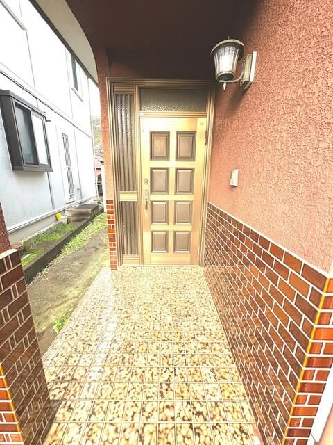 5LDK Two-Generation House for Sale in Sagamihara, Kanagawa - Thumbnail 2