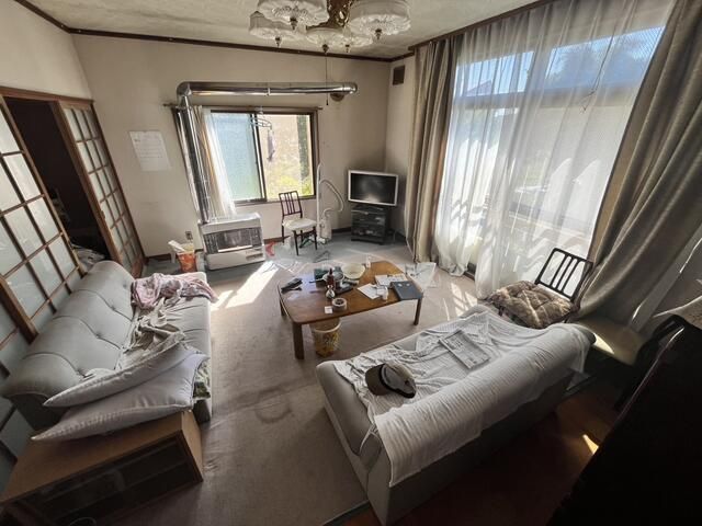 5LDK Detached House for Sale in Tsukigata, Hokkaido - Thumbnail 2