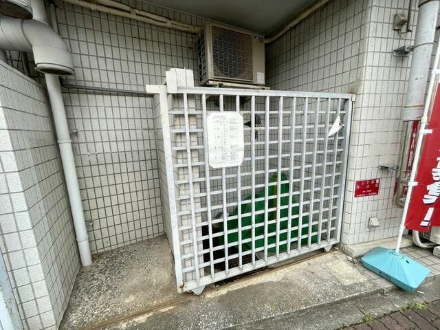 1K Investment Apartment for Sale in Yokosuka, Kanagawa - Thumbnail 3