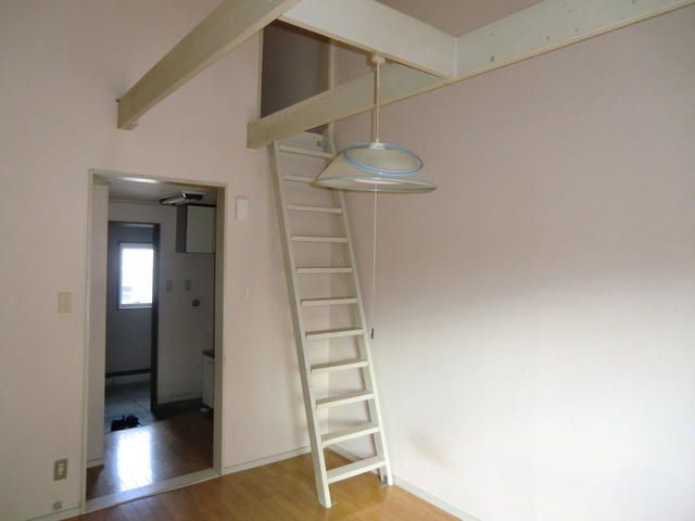 1K Apartment for Rent near Hosoya Station, Ota, Gunma - Thumbnail 3