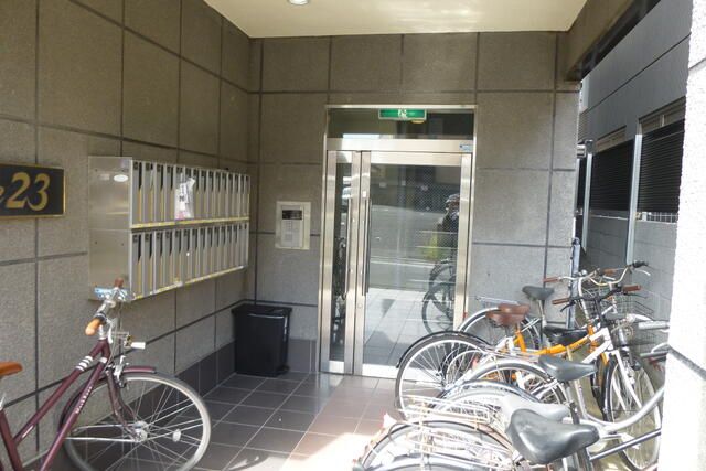 1R Apartment for Rent near Fujiidera Station, Osaka - No Deposit - Thumbnail 3