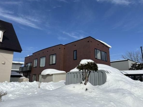 6LDK Two-Story Wooden House for Sale in Ebetsu, Hokkaido - Thumbnail 2
