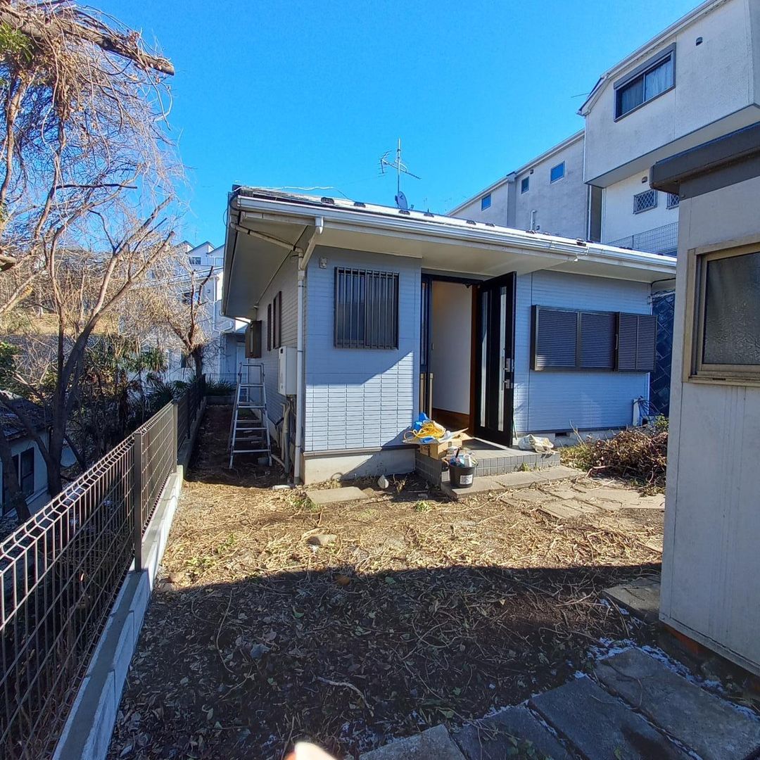Renovated Yokohama House with Mount Fuji View & 2 Car Parking - Thumbnail 2