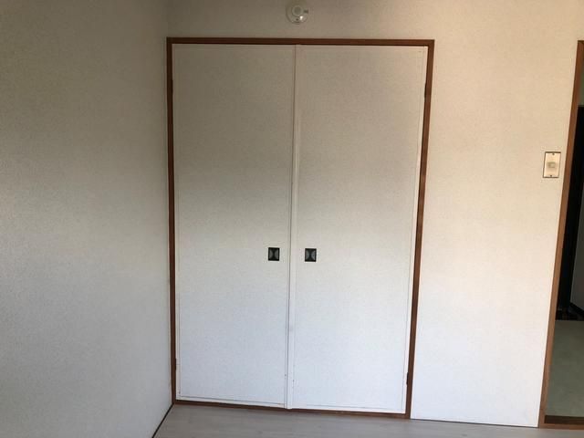1K Apartment for Rent in Yamashina, Kyoto - New Flooring, Free Internet - Thumbnail 3