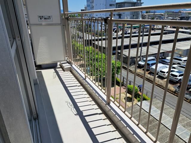 4DK Apartment for Sale in Otsu, Shiga with 2018 Renovation - Thumbnail 4