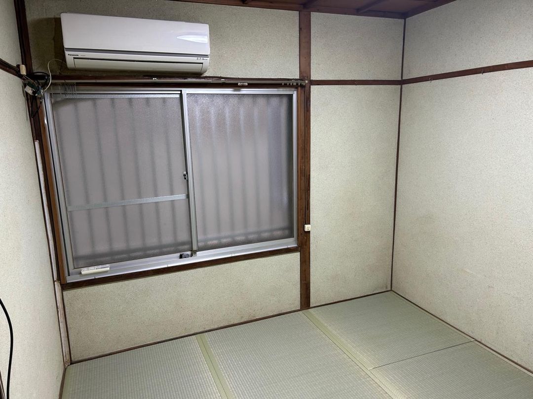 Renovated 1K Apartment for Rent in Osaka Fukushima Ward - Thumbnail 3