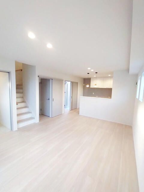 Modern 3LDK House for Sale in Matsuyama, Ehime - Thumbnail 4