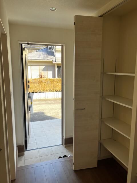 4LDK Modern Detached House for Sale in Inazawa, Aichi - Thumbnail 4