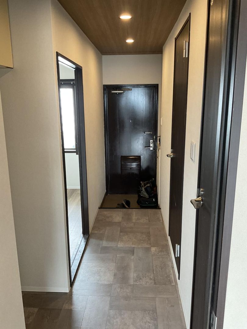 2LDK Apartment for Sale in Tottori City's Yoshikata District - Thumbnail 2